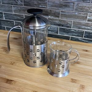 Glass 18oz French Press and Matching 6oz Demitasse Carafe Style Cup